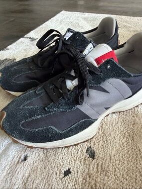 New Balance Men's Black and Grey Sneakers with Red Tongue Accent